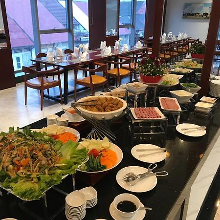 V V Hotel 马德望 外观 照片